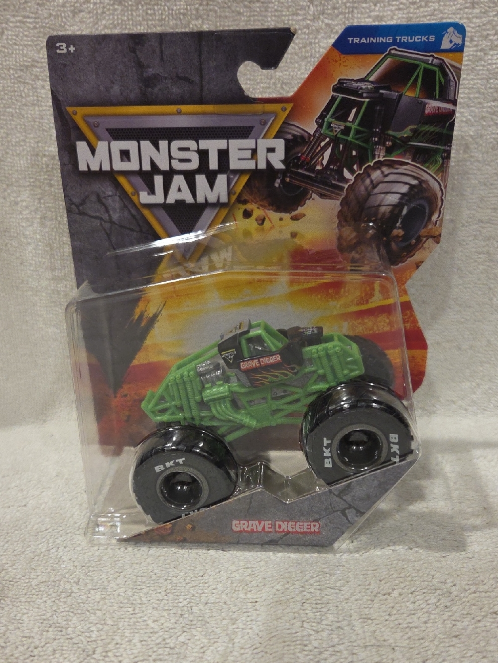 MONSTER JAM GRAVE DIGGER TRAINING TRUCK